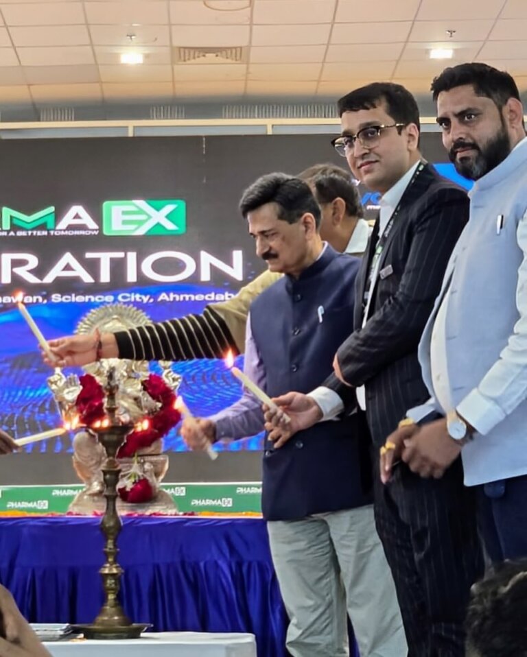 Lamp lighting at the opening of PharmmaEx Ahmedabad 2024