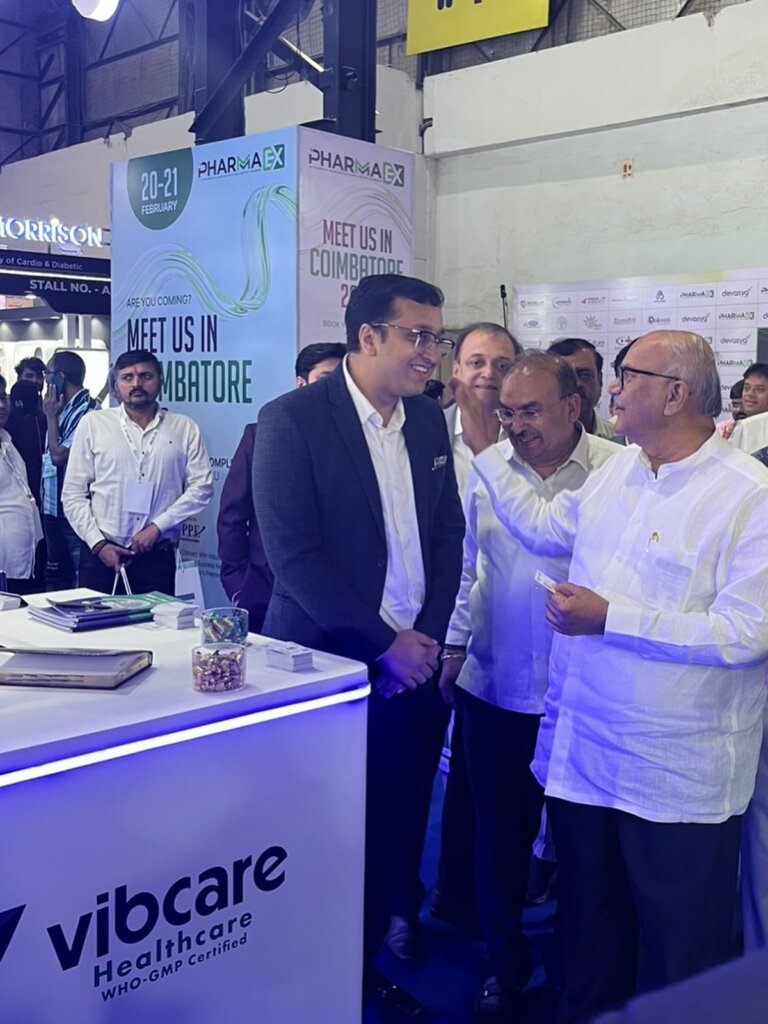 Guests visiting the Vibcare Healthcare stall at PharmmaEx Mumbai 2025